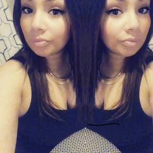 Meet your Posher, Celeste